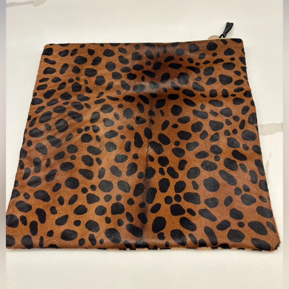 Clare V Leopard Print Fold Over Clutch - Picture 2 of 9